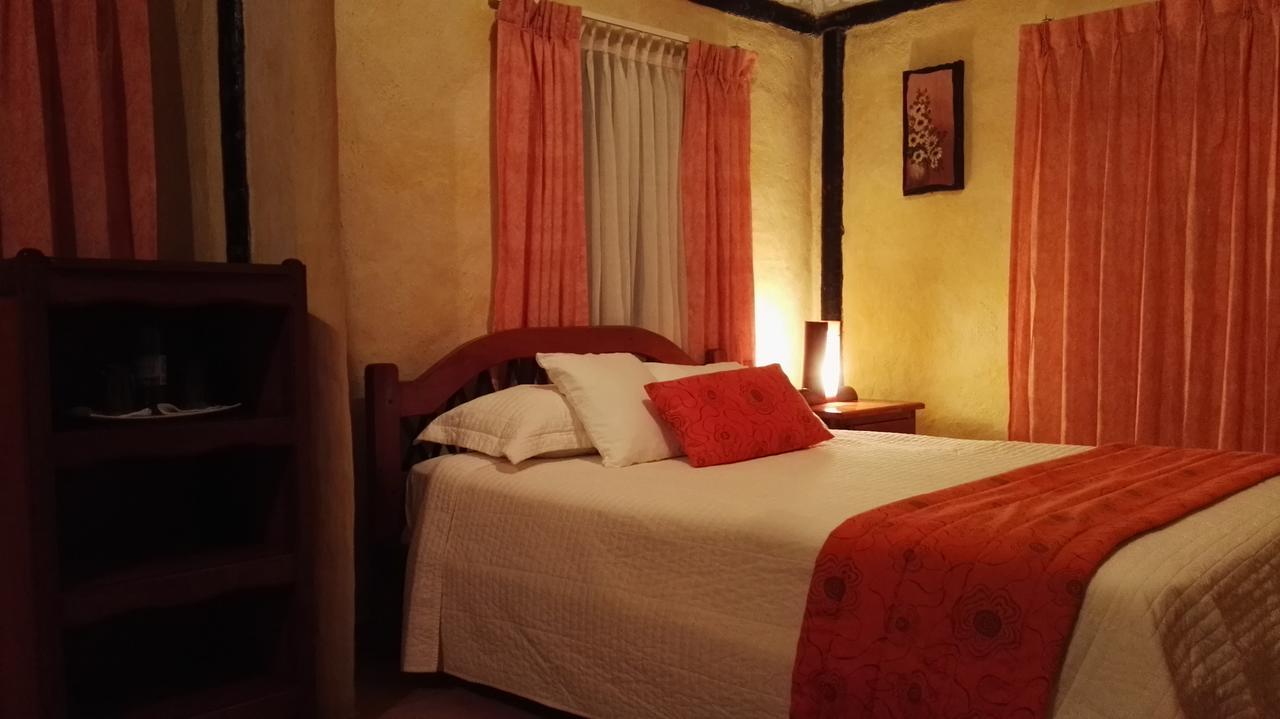 Hosteria "El Encanto" San Miguel de los Bancos Eksteriør billede