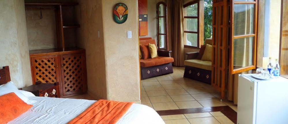 Hosteria "El Encanto" San Miguel de los Bancos Eksteriør billede